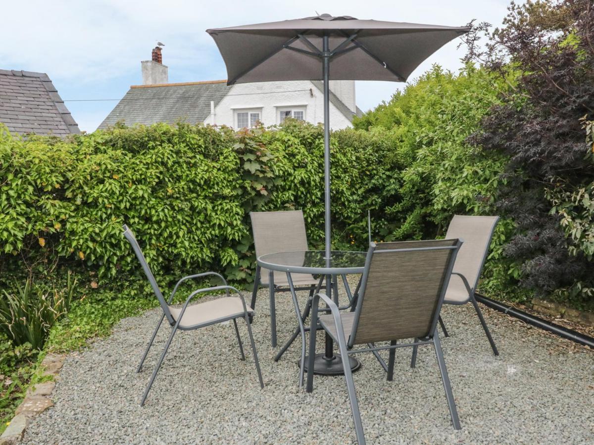Villa Bedlinog à Amlwch Extérieur photo